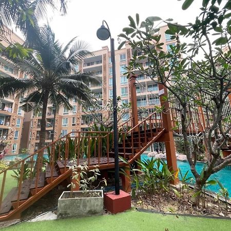 Atlantic Condo Grace Praia de Jomtien Exterior foto