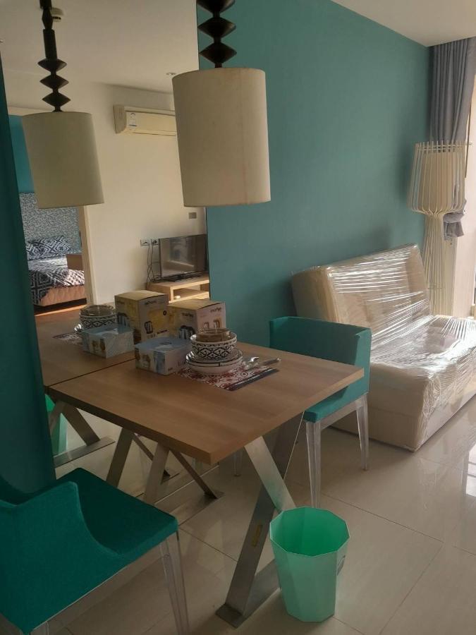 Atlantic Condo Grace Praia de Jomtien Exterior foto