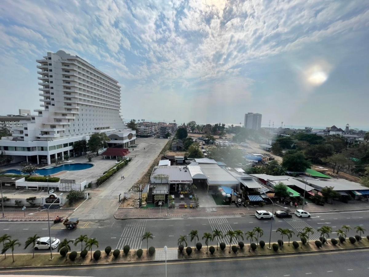 Atlantic Condo Grace Praia de Jomtien Exterior foto